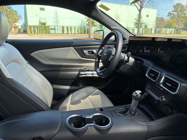 2024 Ford Mustang EcoBoost Premium Fastback - 23000746 - 21