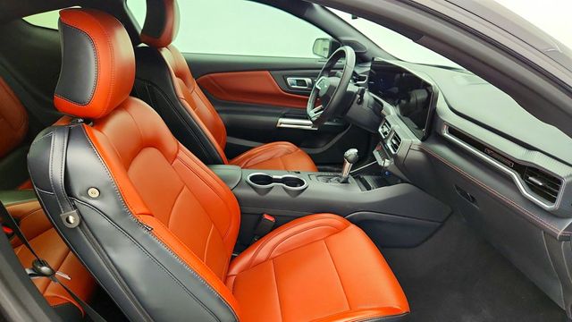 2024 Ford Mustang EcoBoost Premium Fastback w/ Active Valve Exhaust & 19'' Wheels - 23019145 - 23