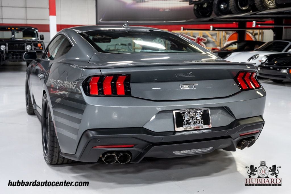 2024 Ford Mustang GT Fastback - 22945393 - 45
