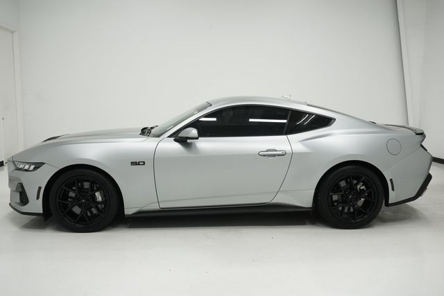 2024 Ford Mustang GT Fastback - 23013752 - 6
