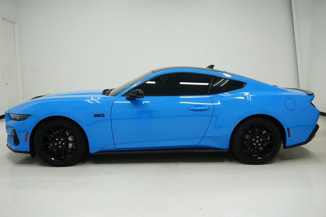 2024 Ford Mustang GT Fastback - 23029759 - 3