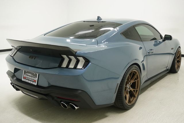 2024 Ford Mustang GT Fastback - 23040247 - 3