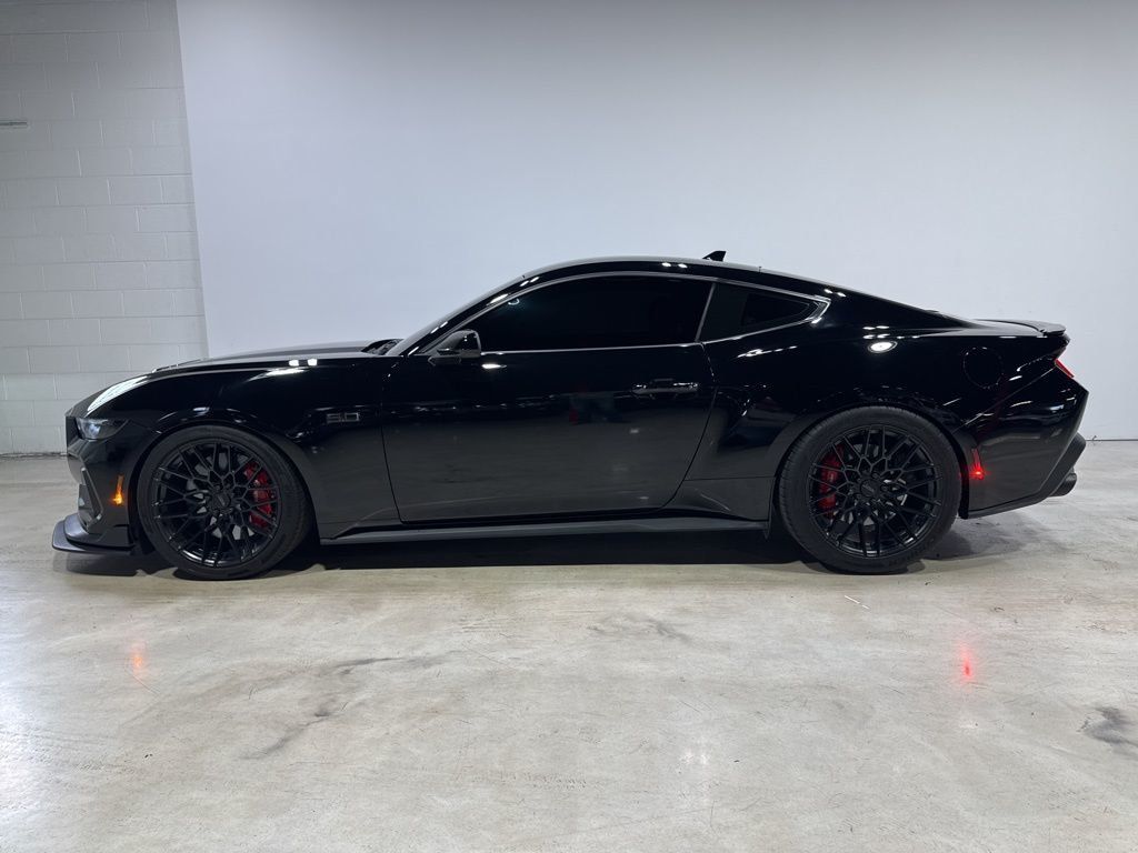 2024 Ford Mustang GT Fastback - 23008934 - 3