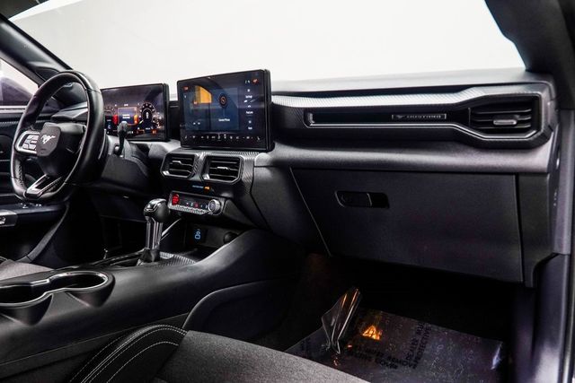 2024 Ford Mustang GT Fastback - 22987669 - 15