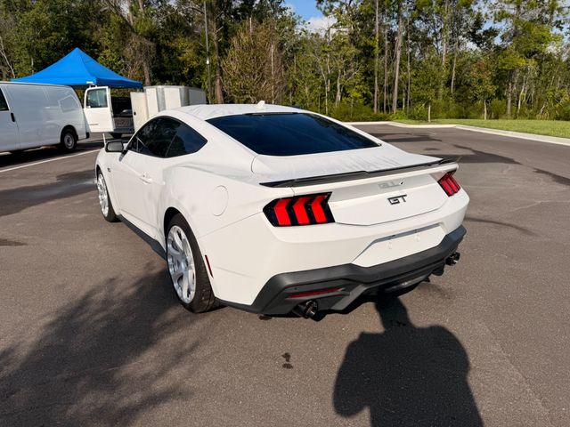 2024 Ford Mustang GT Fastback - 23084931 - 12