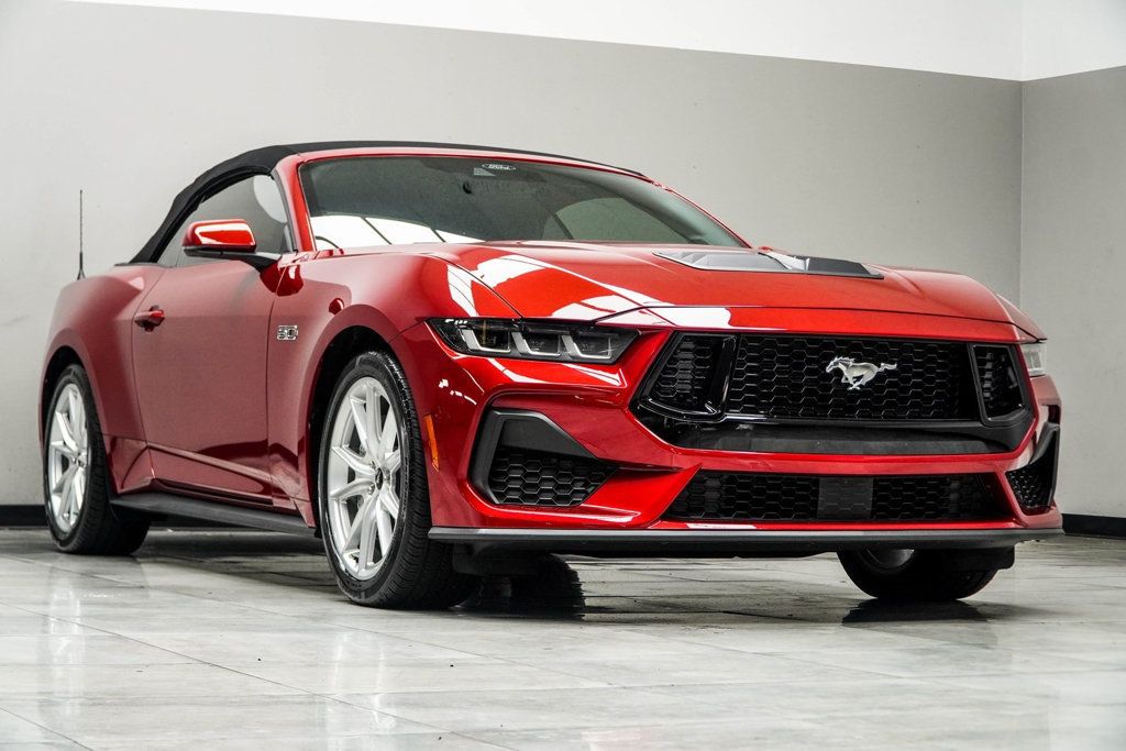 2024 Ford Mustang GT Premium Convertible photo 4