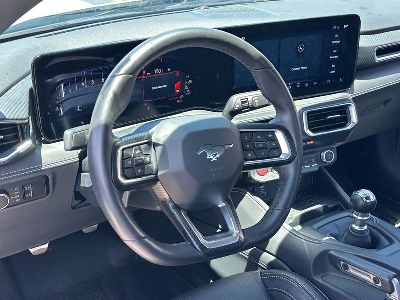 2024 Ford Mustang GT Premium Fastback - 23051712 - 17