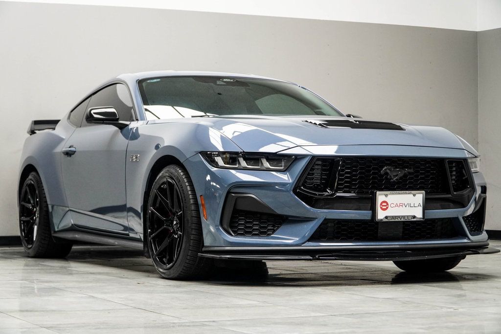 2024 Ford Mustang GT Premium photo 4