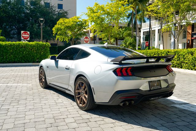 2024 Ford Mustang GT Premium Fastback - 23094298 - 19