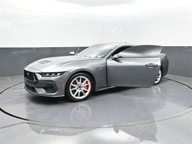 2024 Ford Mustang GT Premium photo 27