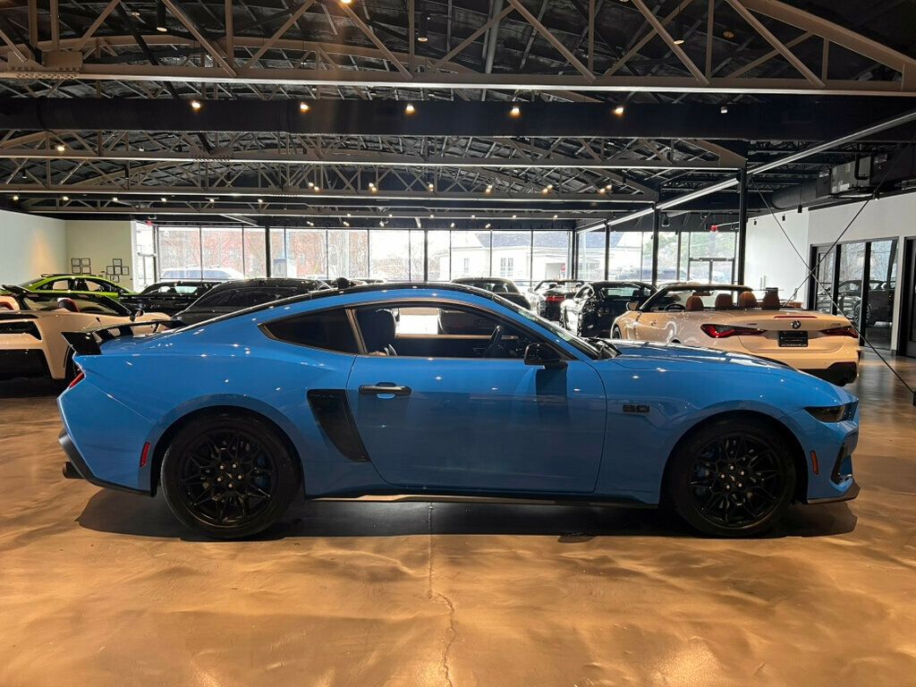 2024 Ford Mustang Premium/GT PerfPkg/NitePonyPkg/BremboBrakes/Htd&CldSeats/NAV - 22984448 - 5