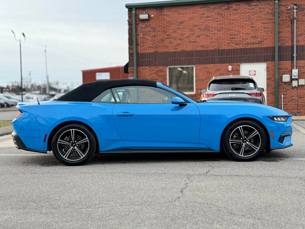 2024 Ford Mustang ** STILL UNDER MANUFACTURER WARRANTY ** - 22989773 - 9