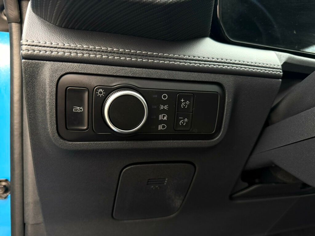 2024 Ford Mustang ** STILL UNDER MANUFACTURER WARRANTY ** - 22989773 - 22