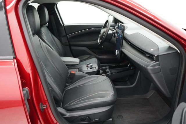 2024 Ford Mustang Mach-E Premium - 23096038 - 45