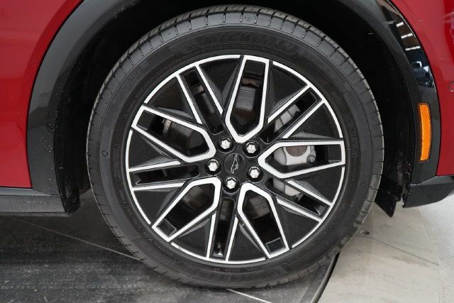 2024 Ford Mustang Mach-E Premium - 23096038 - 48
