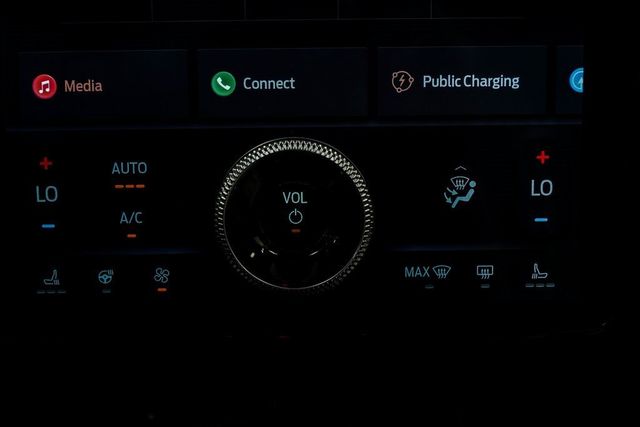 2024 Ford Mustang Mach-E Premium RWD - 22886594 - 23