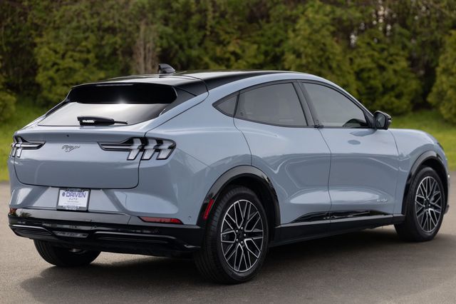 2024 Ford Mustang Mach-E Premium RWD - 22833620 - 10