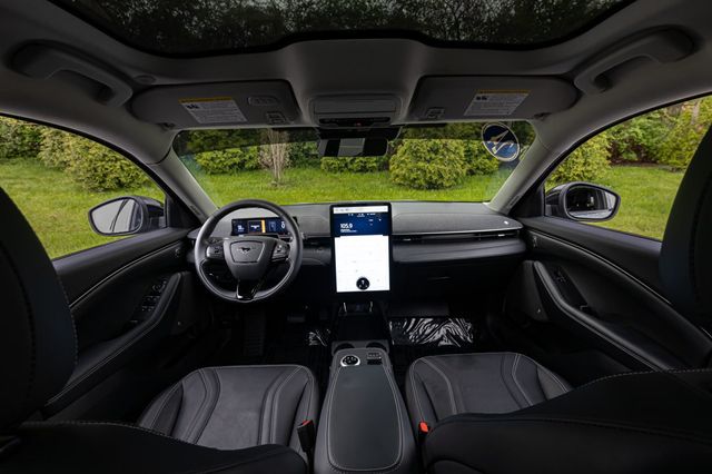 2024 Ford Mustang Mach-E Premium RWD - 22833620 - 45