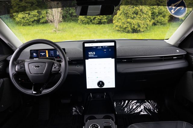 2024 Ford Mustang Mach-E Premium RWD - 22833620 - 47