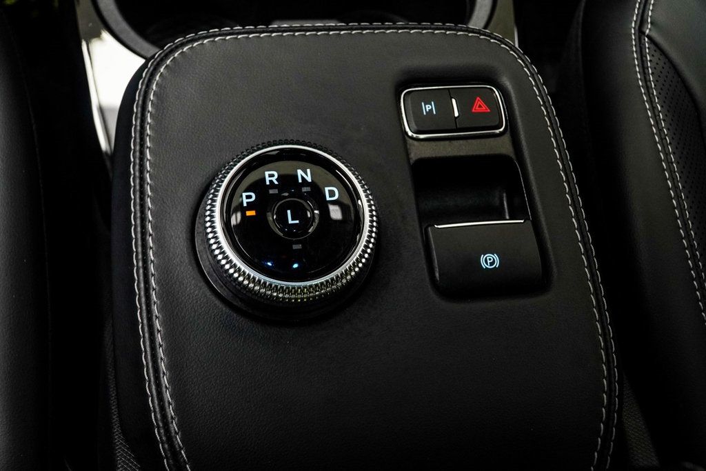 2024 Ford Mustang Mach-E Premium photo 19