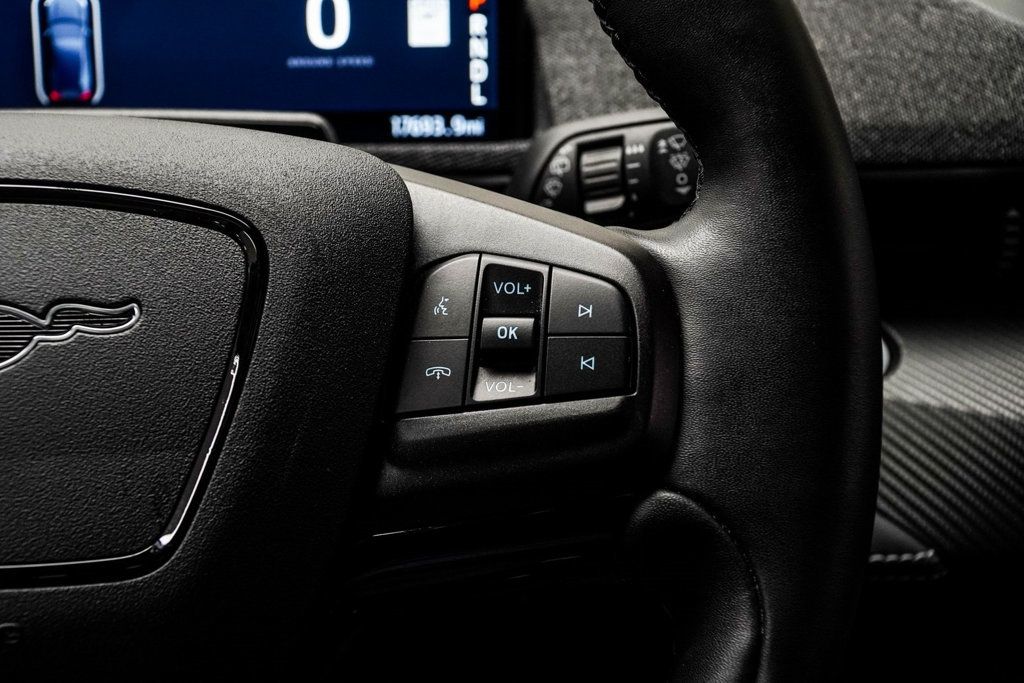 2024 Ford Mustang Mach-E Premium photo 26