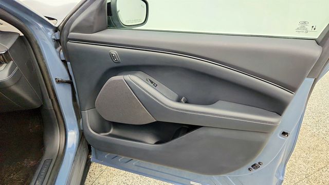 2024 Ford Mustang Mach-E Select AWD with Comfort Package Lite & 19'' Wheels - 22978494 - 25