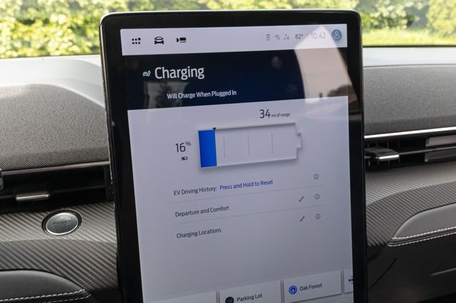 2024 Ford Mustang Mach-E Select RWD - 22889766 - 27