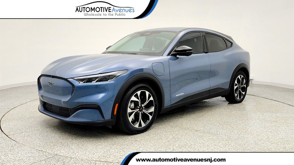2024 Ford Mustang Mach-E Select RWD w/ SYNC 4A Touchscreen & Ford Co-Pilot360 - 23000094 | Video 1