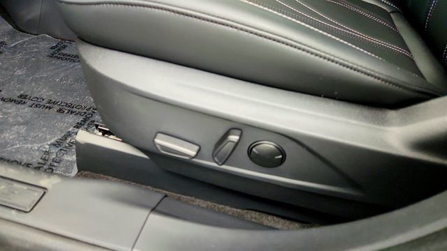 2024 Ford Mustang Mach-E Select RWD w/ SYNC 4A Touchscreen & Ford Co-Pilot360 - 23000094 - 10