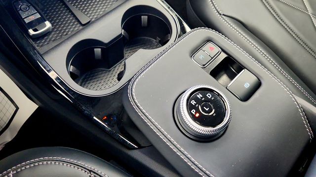 2024 Ford Mustang Mach-E Select w/ Comfort Package Lite, Heated Seats & 19'' Wheels - 22998961 - 15