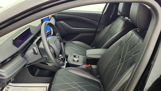 2024 Ford Mustang Mach-E Select w/ Comfort Package Lite, Heated Seats & 19'' Wheels - 22998961 - 18