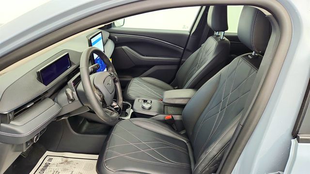 2024 Ford Mustang Mach-E Select with Comfort Package Lite - 22974318 - 15
