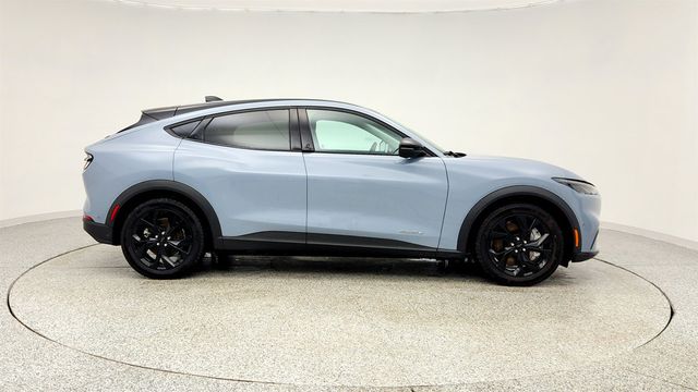 2024 Ford Mustang Mach-E Select with Comfort Package Lite (250-mile range) - 22974318 - 3