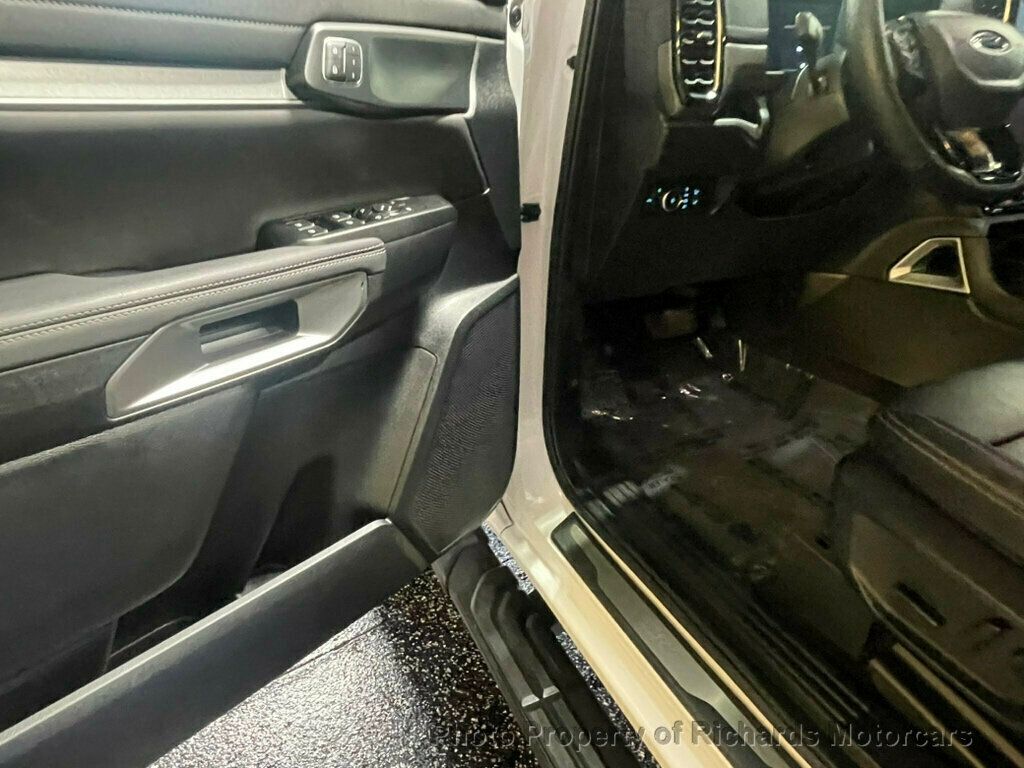 2024 Ford Ranger LARIAT 4WD SuperCrew 5' Box - 23014215 - 11