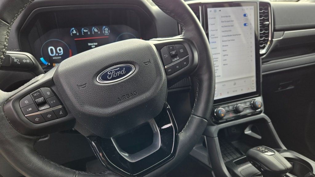 2024 Ford Ranger LARIAT 4WD SuperCrew 5' Box - 22976470 - 14