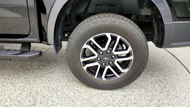 2024 Ford Ranger LARIAT 4WD SuperCrew 5' Box w/ Running Boards, Soft Fold Tonneau - 23032260 - 8