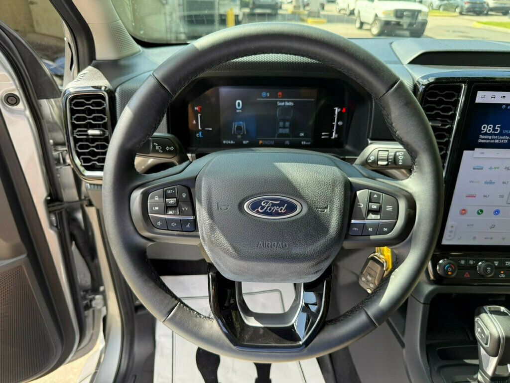 2024 Ford Ranger XLT photo 5