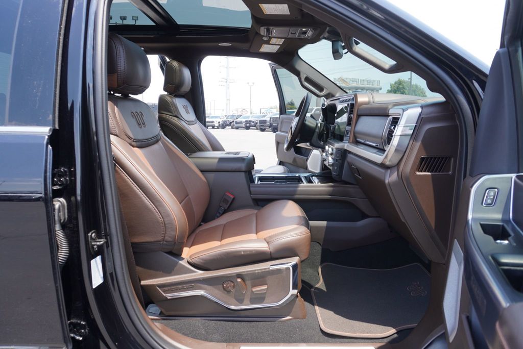 2024 Ford SUPER DUTY F-250 KING RANCH - 23043703 - 24