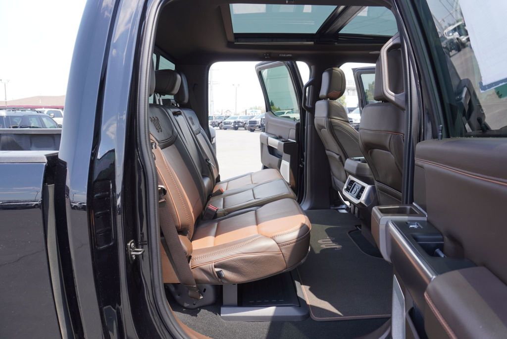 2024 Ford SUPER DUTY F-250 KING RANCH - 23043703 - 25