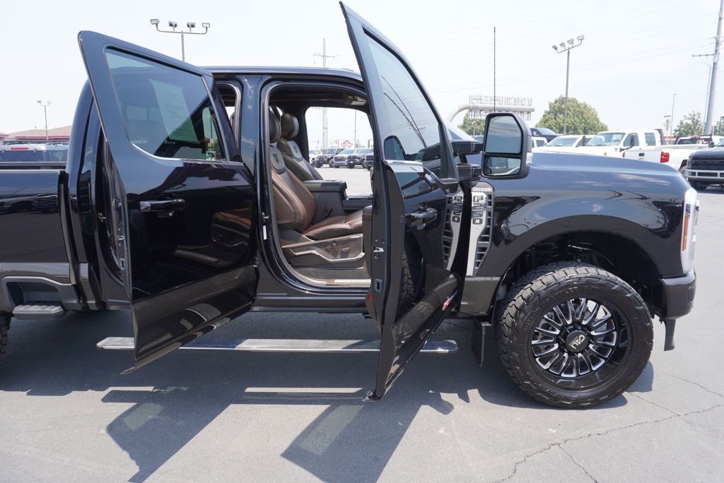 2024 Ford SUPER DUTY F-250 KING RANCH - 23043703 - 26