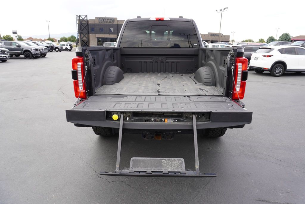 2024 Ford SUPER DUTY F-250 LARIAT - 23085597 - 10