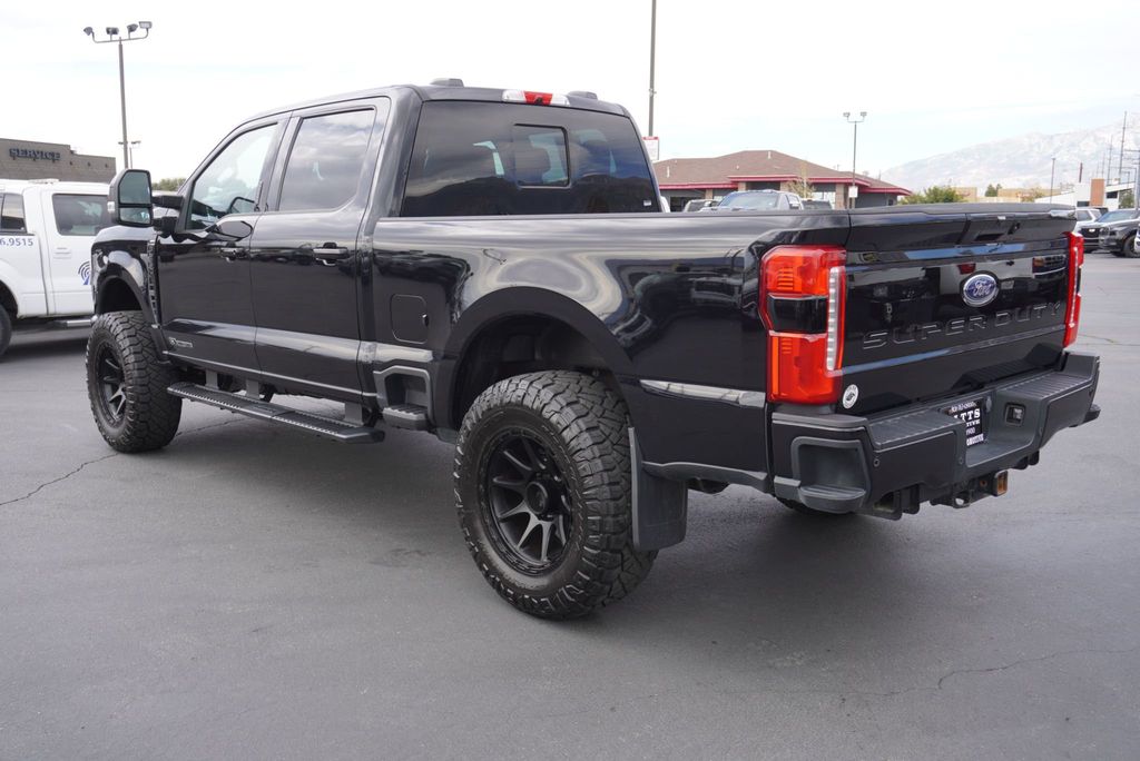 2024 Ford SUPER DUTY F-250 LARIAT - 23085597 - 8