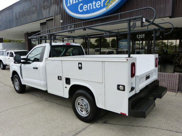 2024 Ford Super Duty F-250 SRW 6.8L V8 GAS*XL*2WD*REGULAR CAB*8FT. "KNAPHEIDE" SERVICE BODY! - 22973535 - 2