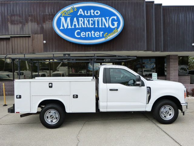 2024 Ford Super Duty F-250 SRW 6.8L V8 GAS*XL*2WD*REGULAR CAB*8FT. "KNAPHEIDE" SERVICE BODY! - 22973535 - 3