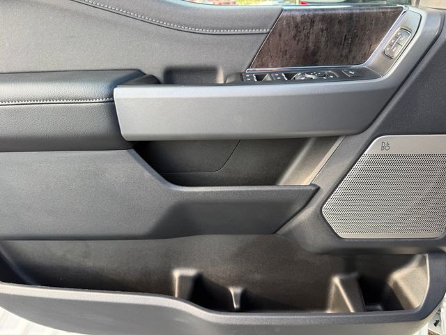 2024 Ford Super Duty F-250 SRW LARIAT - 22961597 - 24