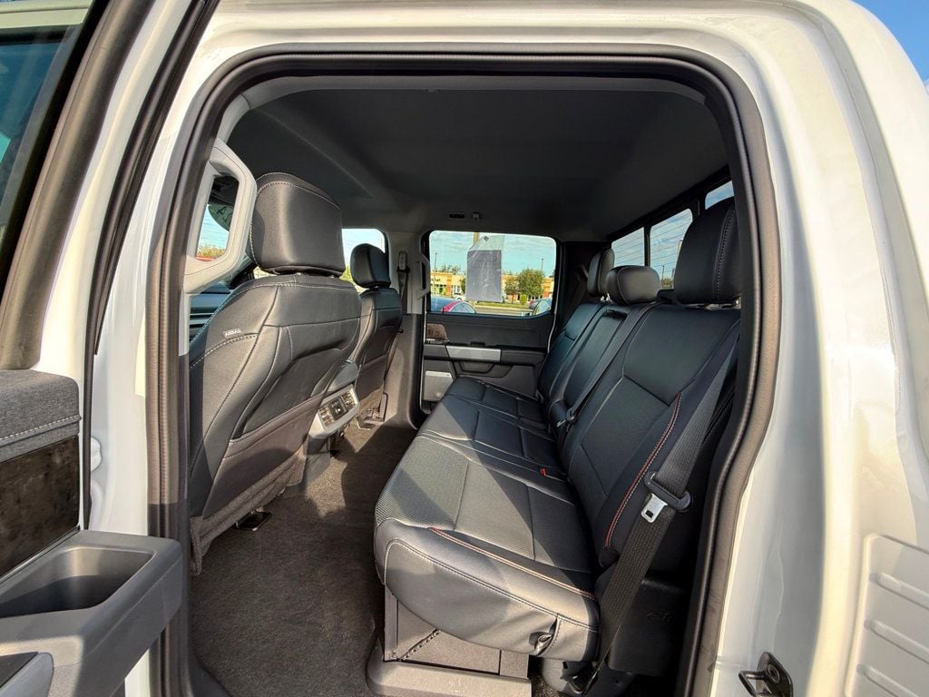 2024 Ford Super Duty F-250 SRW LARIAT - 22961597 - 26