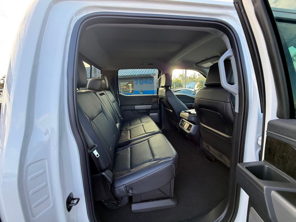 2024 Ford Super Duty F-250 SRW LARIAT - 22961597 - 28