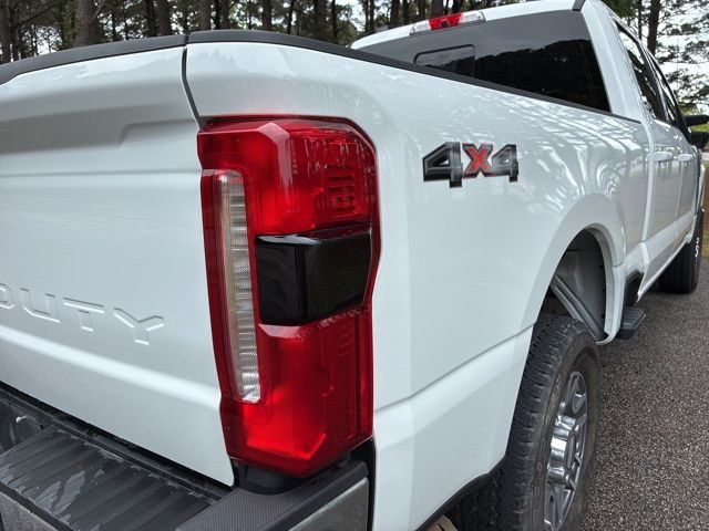2024 Ford Super Duty F-250 SRW Lariat - 23016382 - 13
