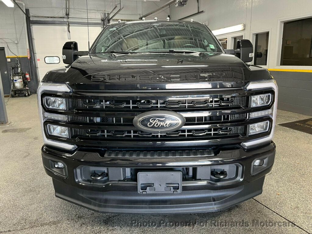 2024 Ford Super Duty F-250 SRW LARIAT 4WD Crew Cab 6.75' Box - 22929977 - 12