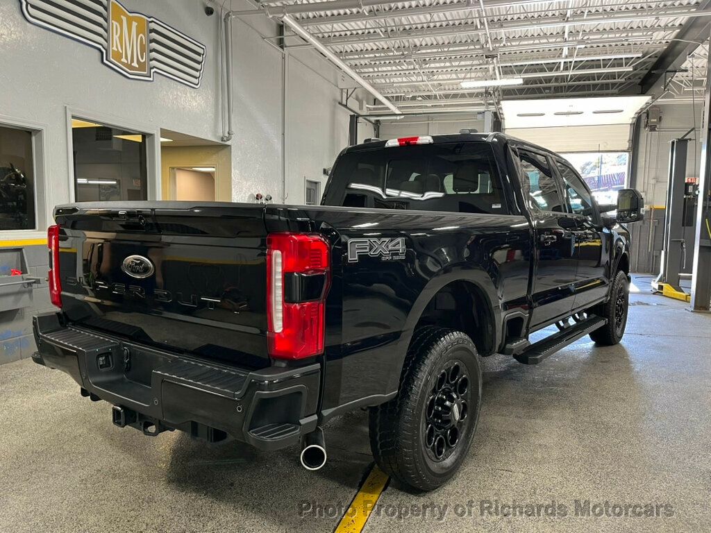 2024 Ford Super Duty F-250 SRW LARIAT 4WD Crew Cab 6.75' Box - 22929977 - 2